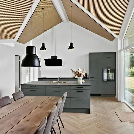 Tatil Evi 3 Bedroom Beautiful In Vaeggerlose Bøtø By