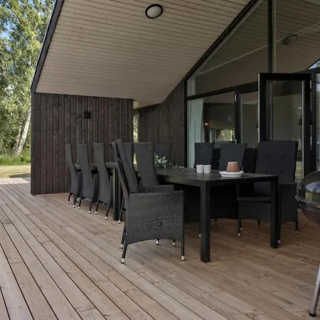 3 Bedroom Beautiful In Vaeggerlose Vakantiehuis *