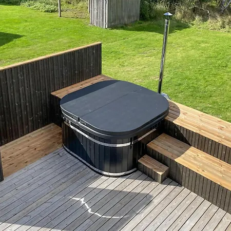 3 Bedroom Beautiful In Vaeggerlose Bøtø By