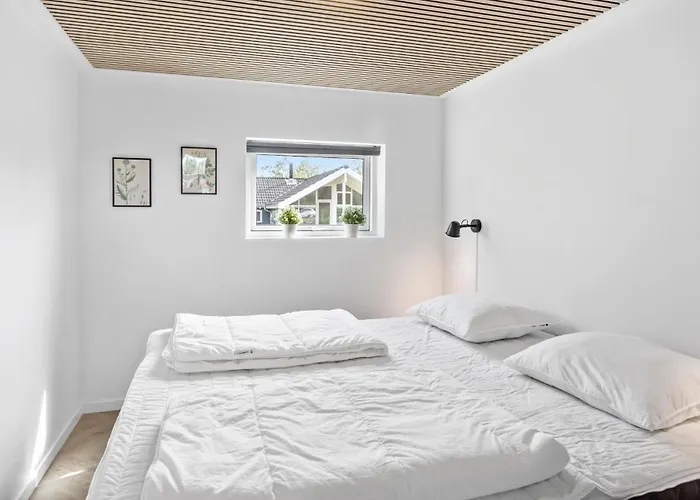 Hébergement de vacances 3 Bedroom Beautiful In Vaeggerlose